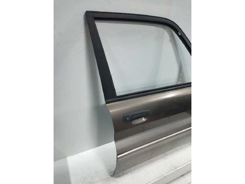 Recambio de puerta delantera derecha para mitsubishi montero pinin (h60/h70) 1.8 gdi cat referencia OEM IAM  5P 