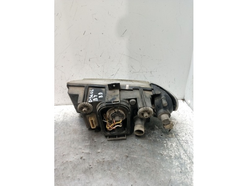 Recambio de faro derecho para seat inca (6k9) 1.9 d referencia OEM IAM 6K1941010Q 67627561 