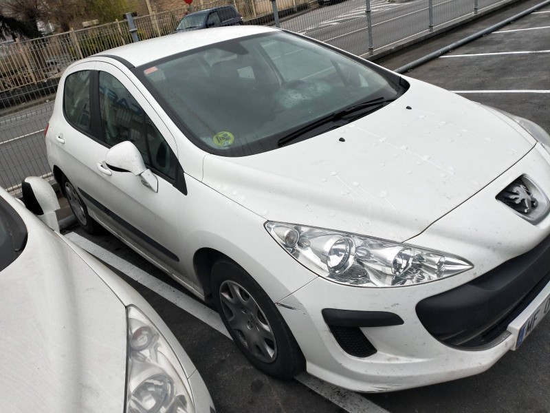 peugeot 308 del año 2008