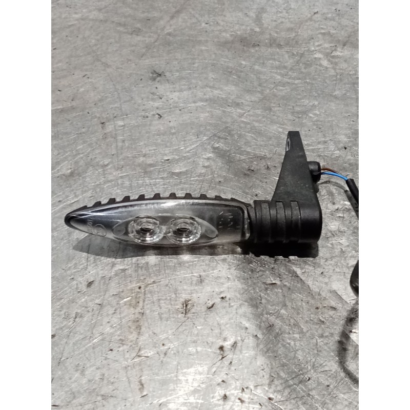 Recambio de piloto trasero derecho para bmw f ( - 800cc) f 700 gs (k70) referencia OEM IAM 8522500  PILOTO INTERMITENTE