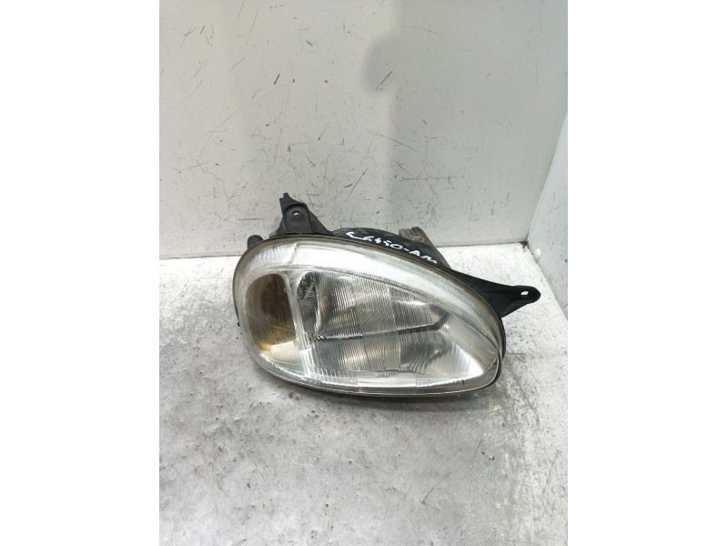 Recambio de faro derecho para opel corsa b (s93) 1.7 d (f08, f68, m68) referencia OEM IAM   