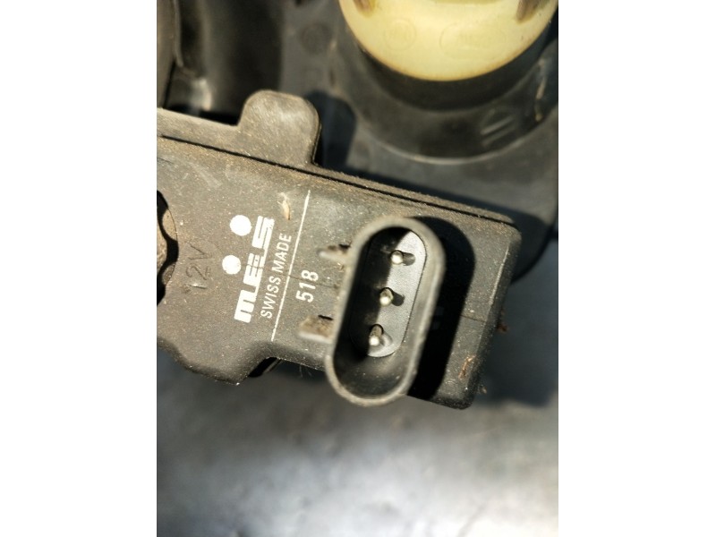 Recambio de faro derecho para opel corsa b (s93) 1.7 d (f08, f68, m68) referencia OEM IAM   