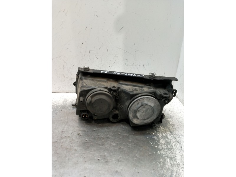 Recambio de faro derecho para volkswagen passat b5 (3b2) 1.9 tdi referencia OEM IAM   