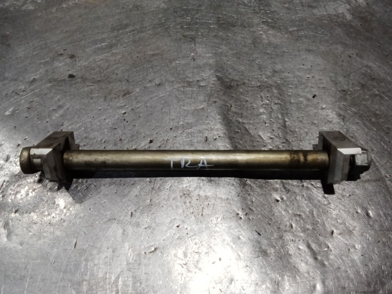 Recambio de puente trasero para bmw f ( - 800cc) f 700 gs (k70) referencia OEM IAM   EJE TRASERO