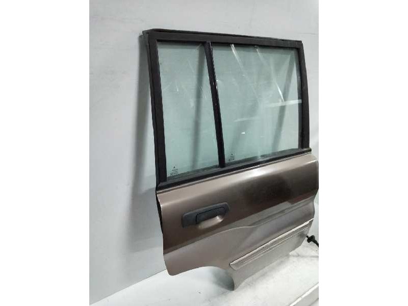 Recambio de puerta trasera derecha para mitsubishi montero pinin (h60/h70) 1.8 gdi cat referencia OEM IAM   