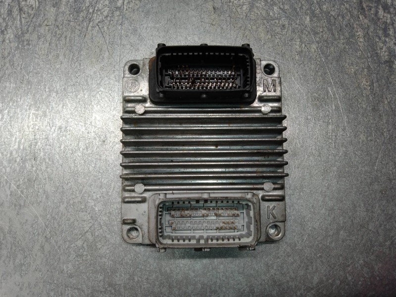 Recambio de centralita motor uce para chevrolet kalos 1.4 se referencia OEM IAM 96436779 XAJZ RD