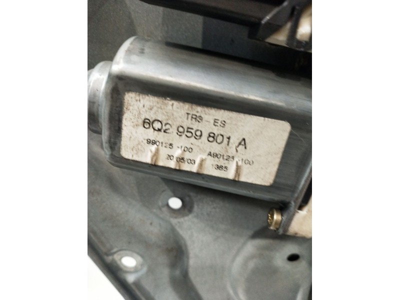 Recambio de elevalunas delantero derecho para seat ibiza iii (6l1) 1.9 tdi referencia OEM IAM 6Q2959801A 3P 