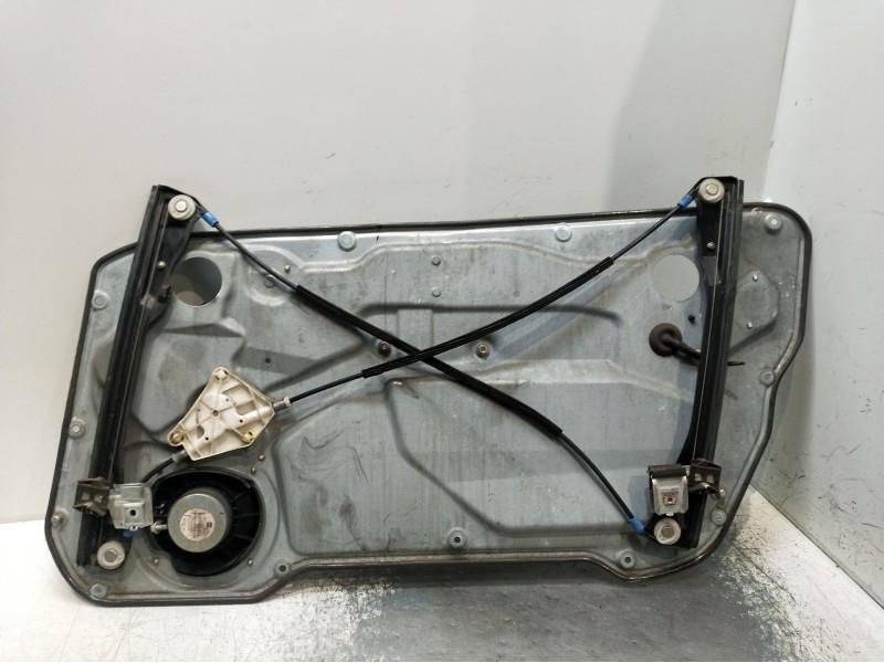 Recambio de elevalunas delantero izquierdo para seat ibiza iii (6l1) 1.9 tdi referencia OEM IAM 6Q2959802A 3P 