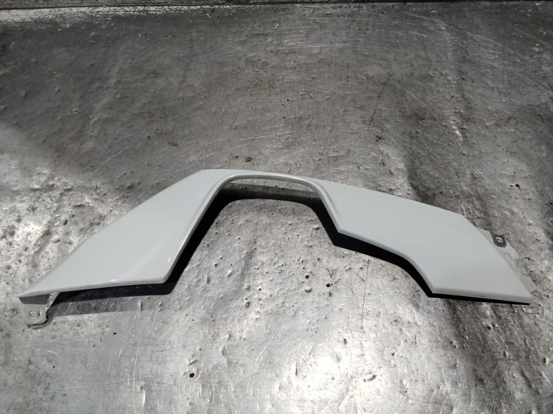 Recambio de moldura para bmw f ( - 800cc) f 700 gs (k70) referencia OEM IAM 8556050 0746689003 10872210 TRASERA DERECHA