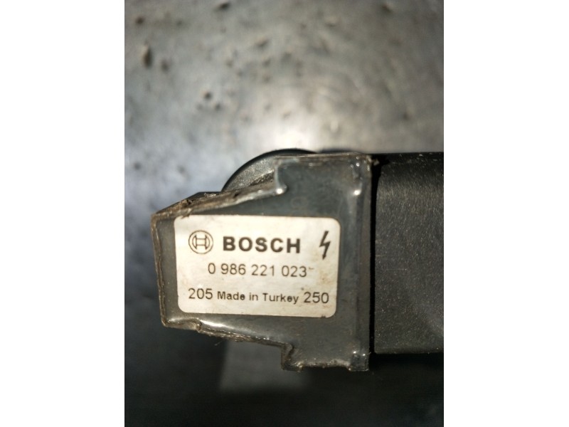 Recambio de bobina encendido para seat ibiza (6l1) 1.2 referencia OEM IAM 0986221023  