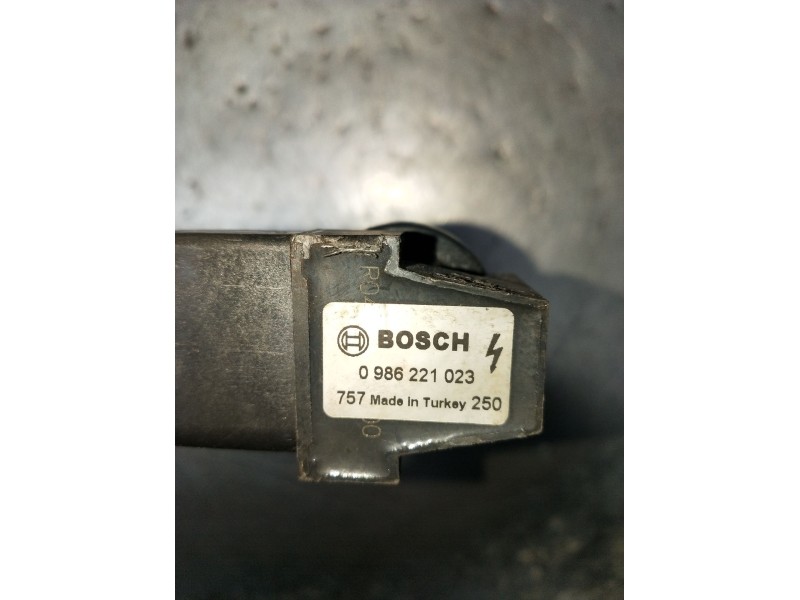 Recambio de bobina encendido para seat ibiza (6l1) 1.2 referencia OEM IAM 0986221023  