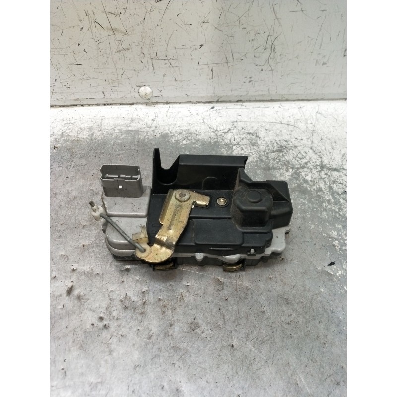 Recambio de motor cierre centralizado trasero derecho para citroën xsara picasso 2.0 hdi referencia OEM IAM  5P 