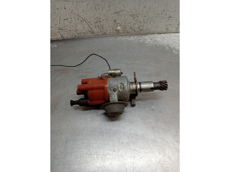 Recambio de delco para ford fiesta berl./express 1.0 referencia OEM IAM 0231170293  