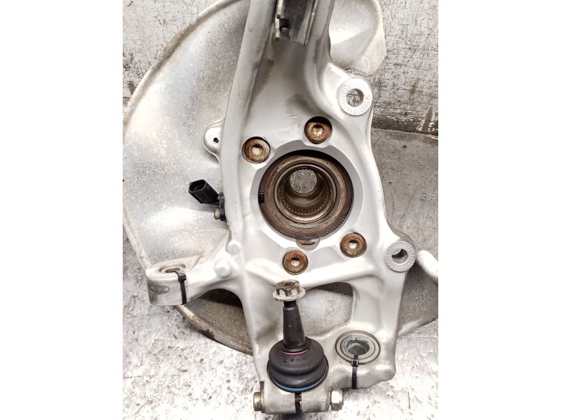 Recambio de mangueta delantera derecha para audi q5 (8rb) 3.0 tdi quattro referencia OEM IAM   