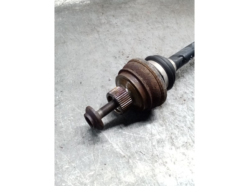 Recambio de transmision trasera derecha para audi q5 (8rb) 3.0 tdi quattro referencia OEM IAM 8R0501203C  