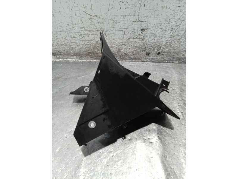 Recambio de moldura para bmw f ( - 800cc) f 700 gs (k70) referencia OEM IAM 50403110  