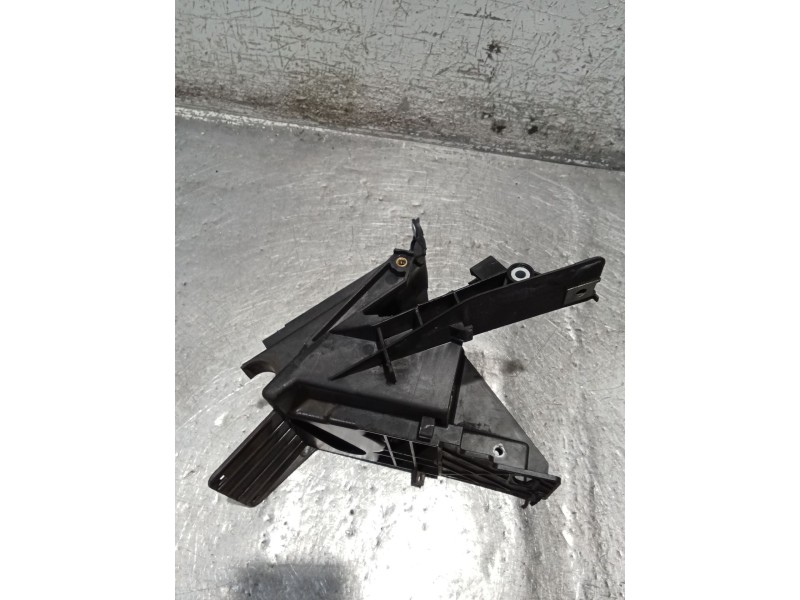 Recambio de moldura para bmw f ( - 800cc) f 700 gs (k70) referencia OEM IAM 50403110  