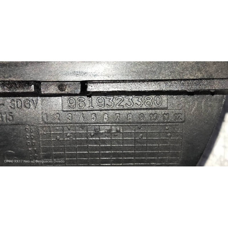 Recambio de mando elevalunas delantero izquierdo para citroen xantia berlina 2.0 hdi exclusive referencia OEM IAM 9619323380  