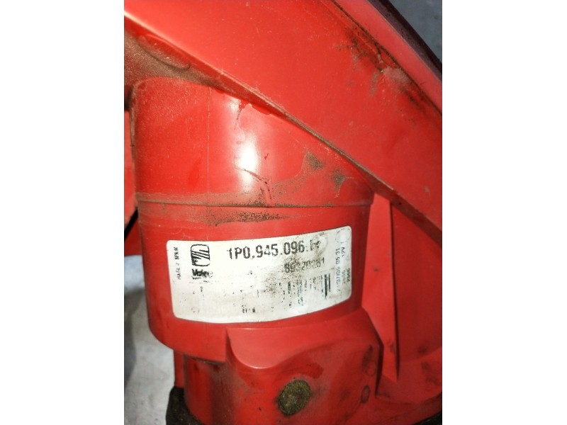 Recambio de piloto trasero derecho para seat leon (1p1) 1.9 tdi referencia OEM IAM 1P0945096  