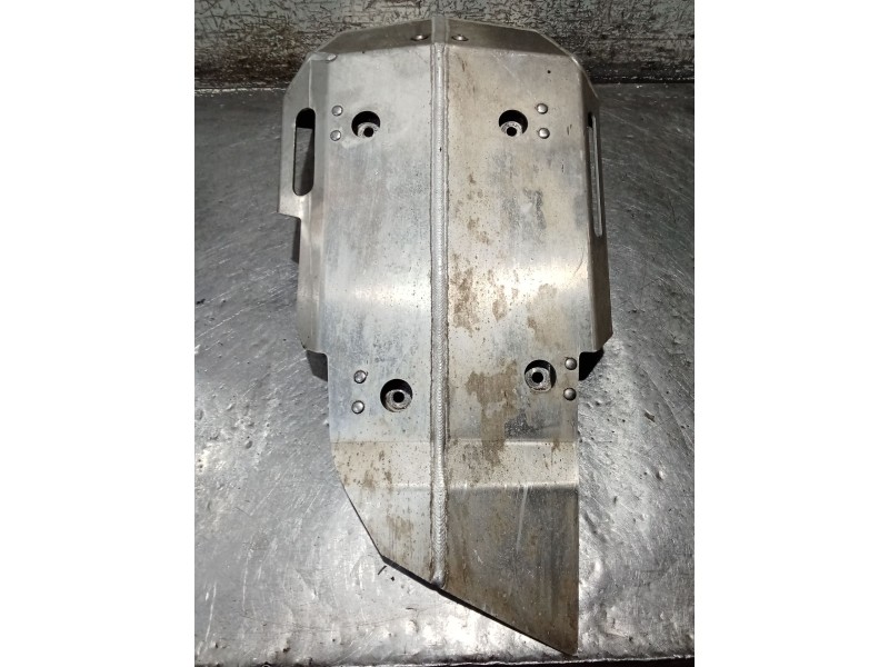 Recambio de cubrecarter para bmw f ( - 800cc) f 700 gs (k70) referencia OEM IAM 71607702951  