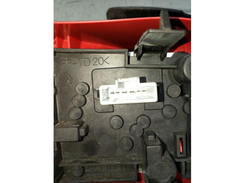 Recambio de piloto trasero derecho para peugeot 406 (8b) 2.0 hdi 90 referencia OEM IAM   