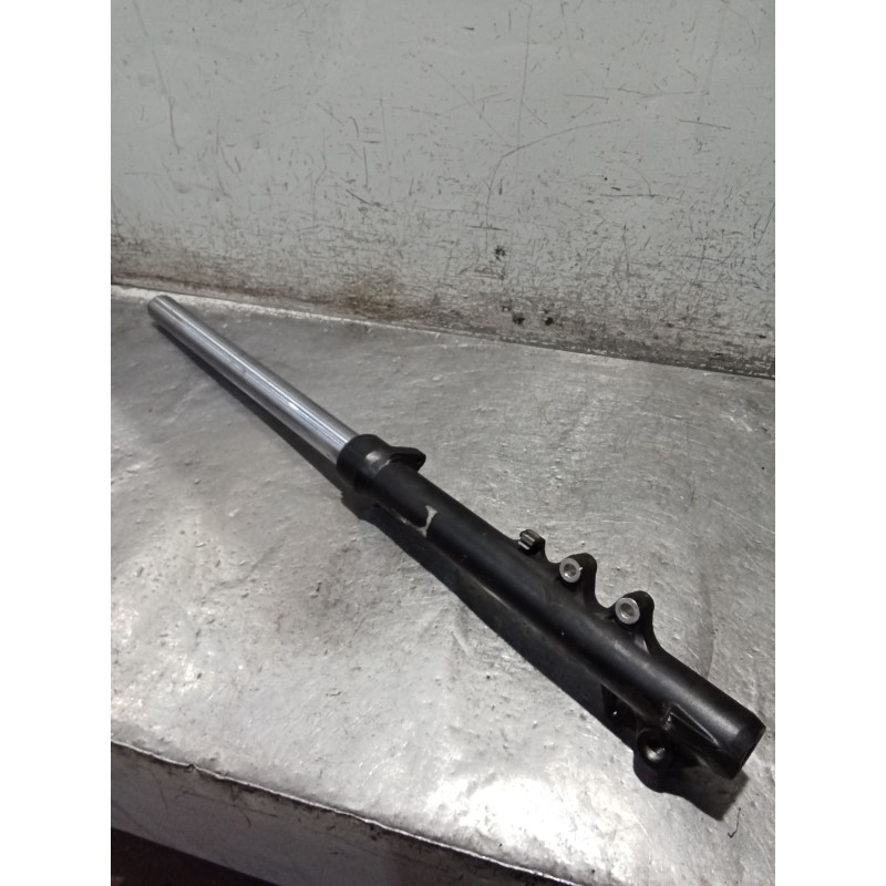 Recambio de amortiguador delantero izquierdo para bmw f ( - 800cc) f 700 gs (k70) referencia OEM IAM 8534993  