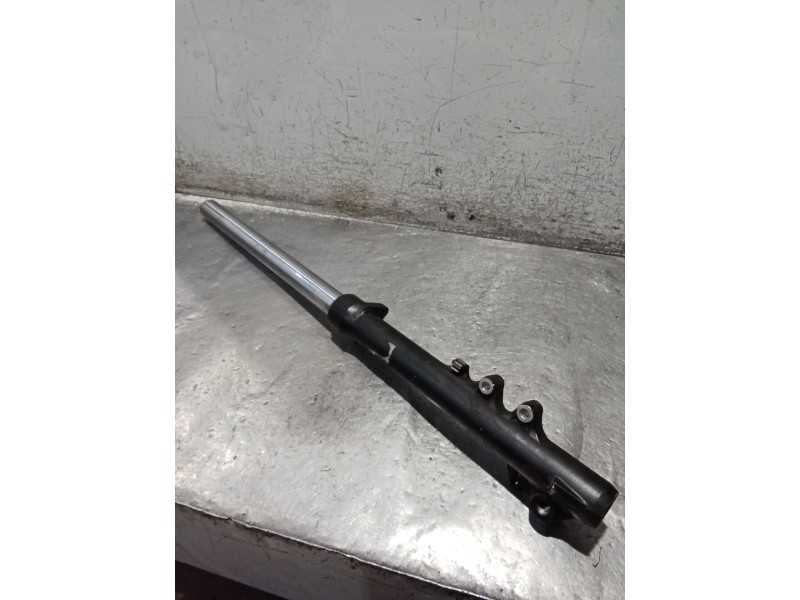 Recambio de amortiguador delantero izquierdo para bmw f ( - 800cc) f 700 gs (k70) referencia OEM IAM 8534993  