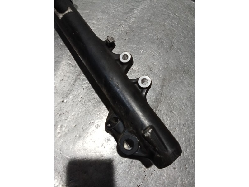 Recambio de amortiguador delantero izquierdo para bmw f ( - 800cc) f 700 gs (k70) referencia OEM IAM 8534993  
