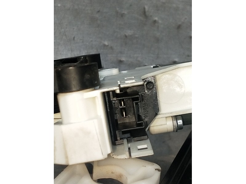 Recambio de elevalunas trasero izquierdo para audi q5 (8rb) 3.0 tdi quattro referencia OEM IAM 8K0959811A 5P 