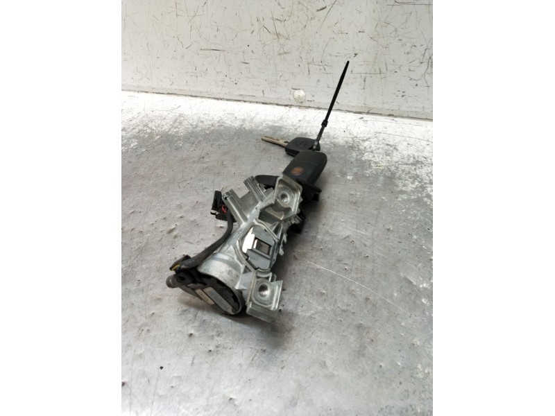 Recambio de conmutador de arranque para seat leon (1p1) 1.9 tdi referencia OEM IAM 1K0905851B  