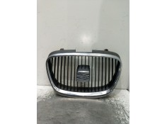 Recambio de rejilla delantera para seat leon (1p1) 1.9 tdi referencia OEM IAM   