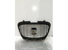 Recambio de rejilla delantera para seat leon (1p1) 1.9 tdi referencia OEM IAM    2