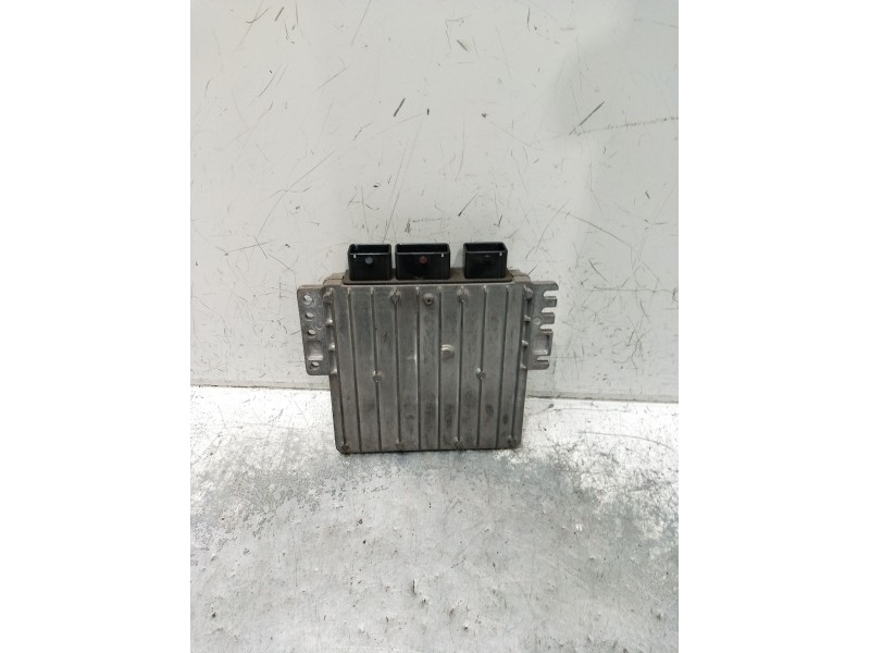 Recambio de centralita motor uce para peugeot 406 (8b) 2.0 hdi 90 referencia OEM IAM SW9646801180 5WS40024FT HW9644302380