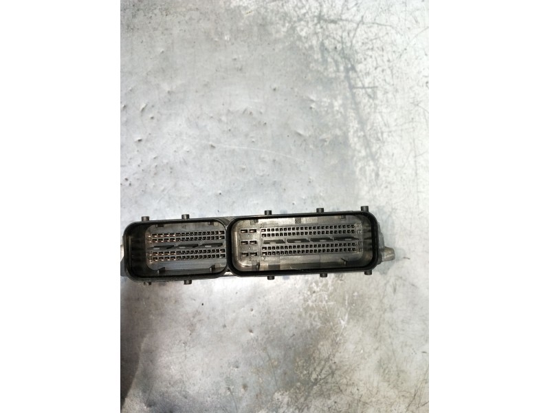 Recambio de centralita motor uce para seat leon (1p1) 1.9 tdi referencia OEM IAM 0281014581 03G906021SH 1039S23147