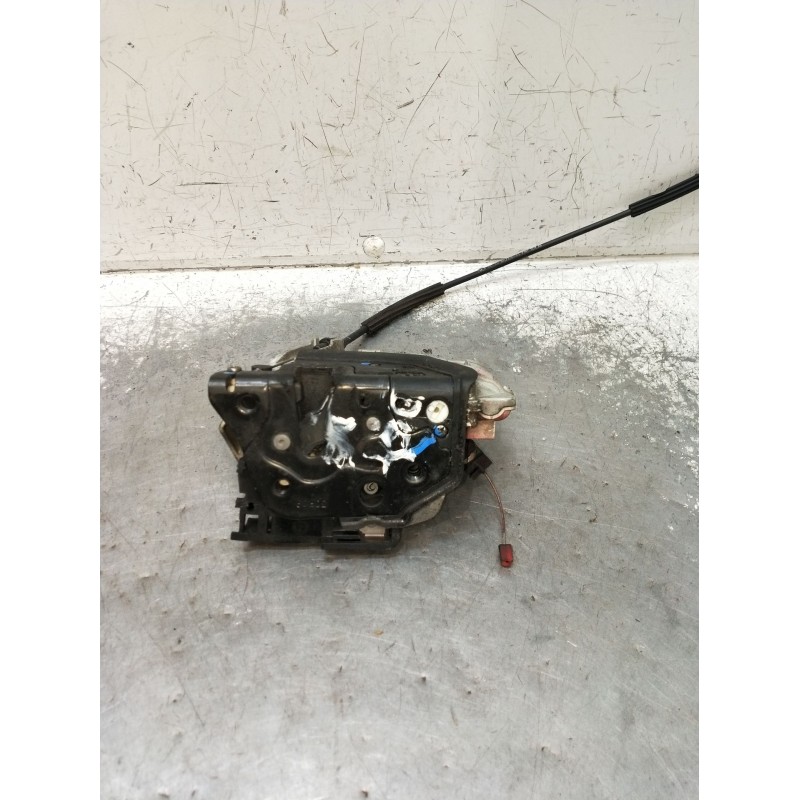 Recambio de motor cierre centralizado delantero derecho para seat leon (1p1) 1.9 tdi referencia OEM IAM 1F1837016 5P 