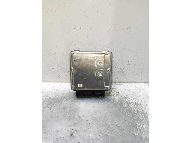 Recambio de centralita motor uce para audi q5 (8rb) 3.0 tdi quattro referencia OEM IAM 0281016453 8R0907401J 1039S38814