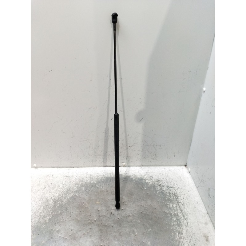 Recambio de amortiguadores capo para audi a3 (8p) 2.0 tdi ambiente referencia OEM IAM 8P0823359  