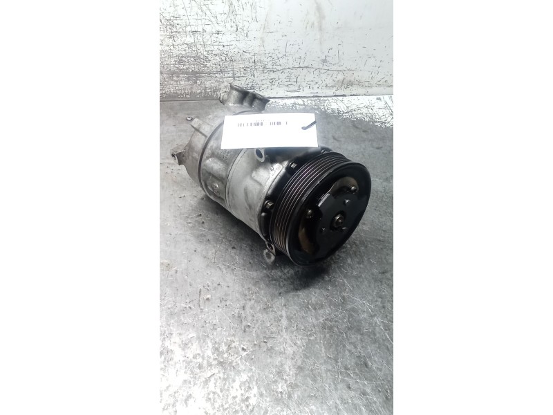 Recambio de compresor aire acondicionado para opel insignia berlina cosmo referencia OEM IAM P13232307  