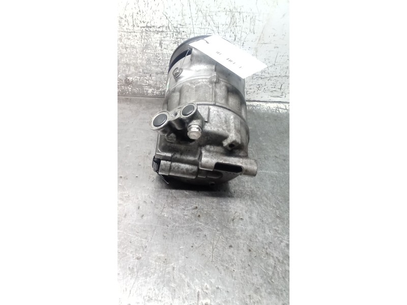 Recambio de compresor aire acondicionado para opel insignia berlina cosmo referencia OEM IAM P13232307  