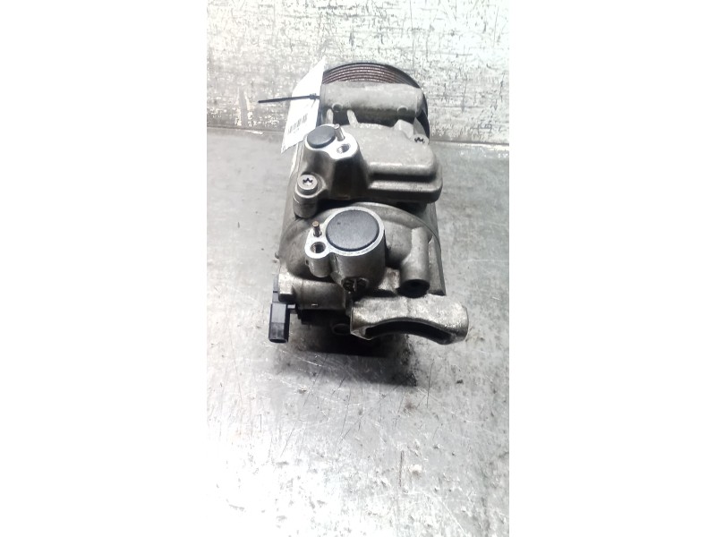 Recambio de compresor aire acondicionado para seat leon (1p1) 1.9 tdi referencia OEM IAM 5N0820803A  