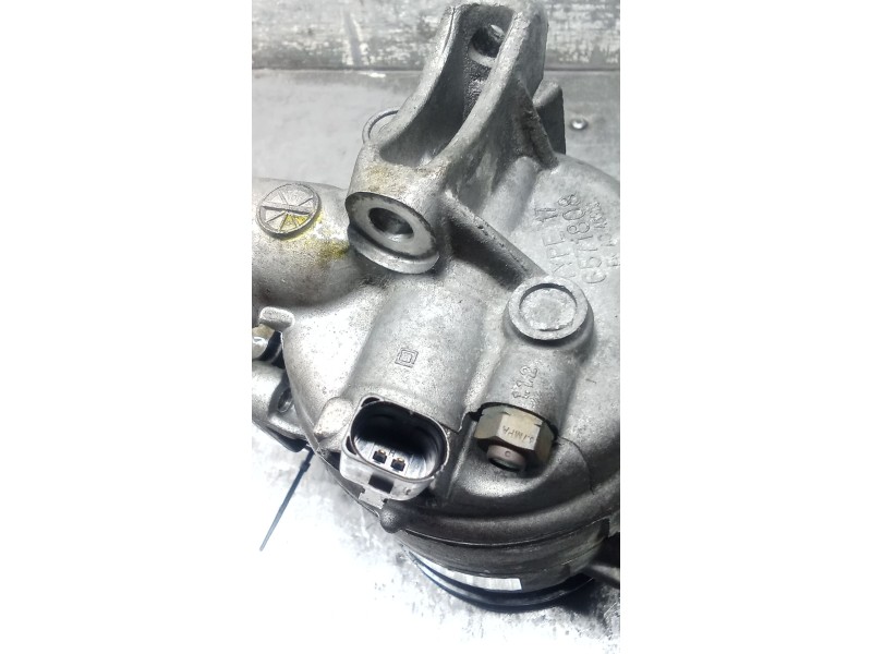 Recambio de compresor aire acondicionado para seat leon (1p1) 1.9 tdi referencia OEM IAM 5N0820803A  