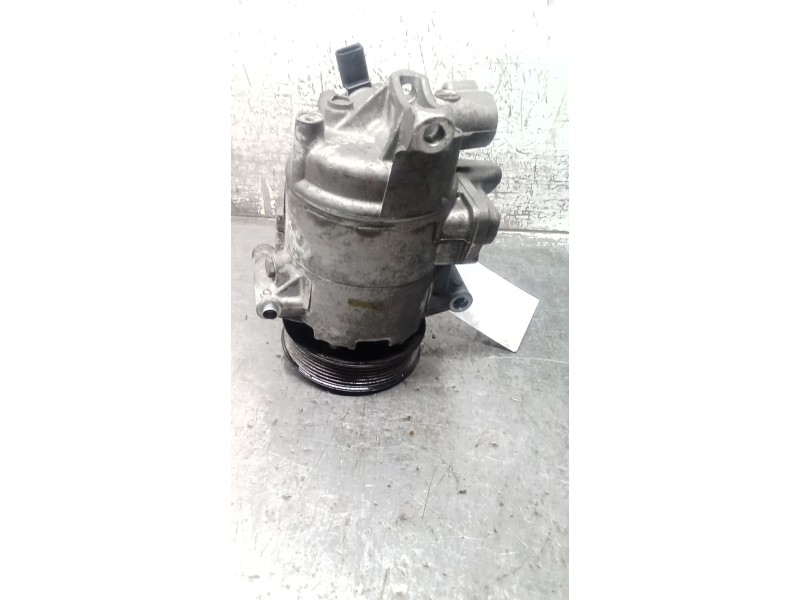 Recambio de compresor aire acondicionado para seat leon (1p1) 1.9 tdi referencia OEM IAM 5N0820803A  
