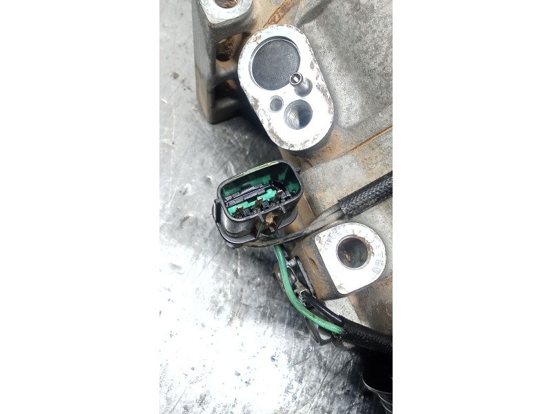 Recambio de compresor aire acondicionado para kia stonic (yb) 1.0 t-gdi referencia OEM IAM 1E39E17100 DVE12N 