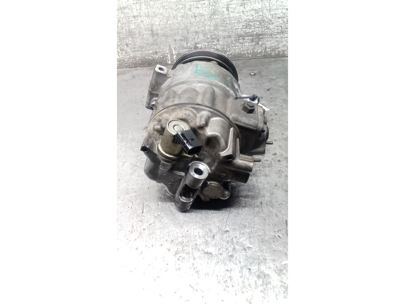 Recambio de compresor aire acondicionado para audi a3 (8p) 2.0 tdi ambiente referencia OEM IAM 1K08208030  
