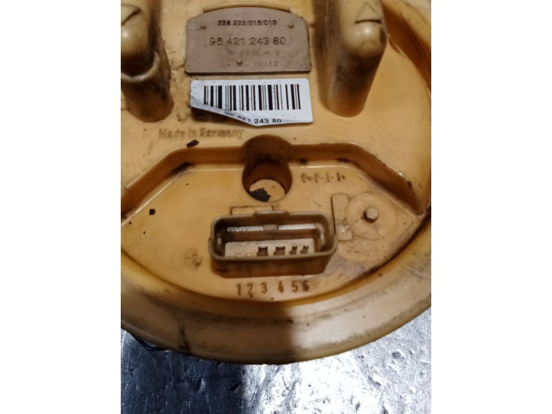 Recambio de bomba combustible para peugeot 206 hatchback (2a/c) 2.0 hdi 90 referencia OEM IAM 9642124380 228222015010 