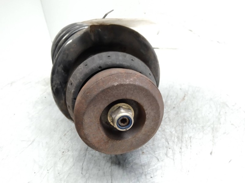 Recambio de amortiguador delantero izquierdo para ford puma (cce) 1.4 referencia OEM IAM 333943  