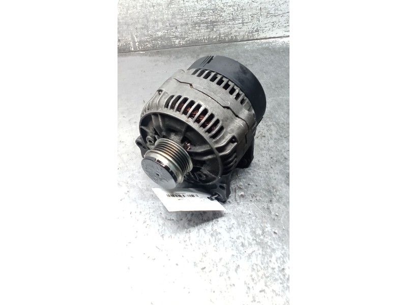 Recambio de alternador para volkswagen passat b5 (3b2) 1.9 tdi referencia OEM IAM 028903028 0123515003 120A