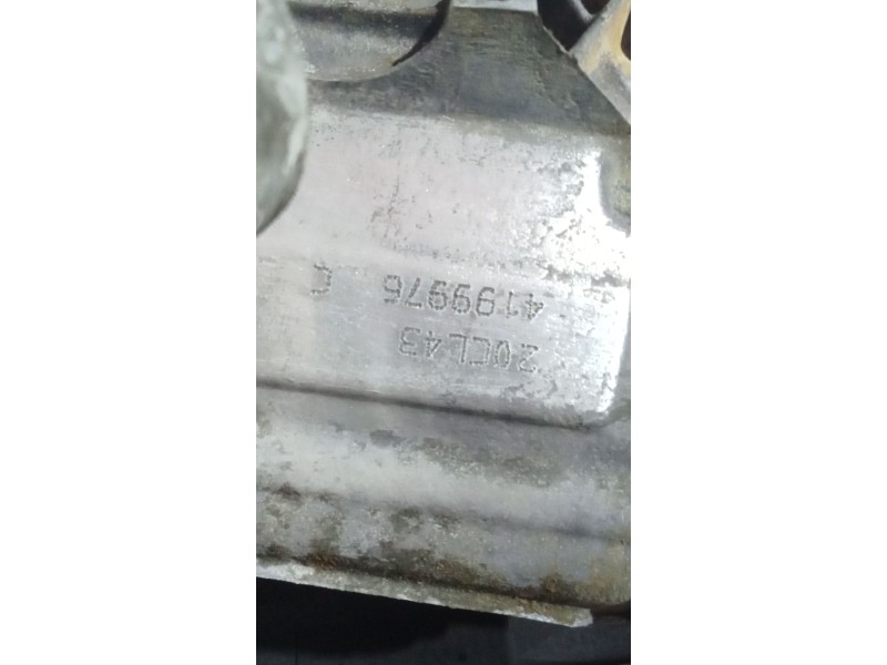 Recambio de caja cambios para peugeot 405 ii (4b) 1.9 d referencia OEM IAM 20CL43 5V 4199976C