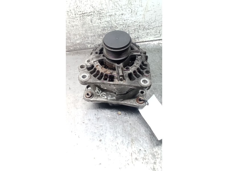 Recambio de alternador para seat ibiza ii (6k1) 1.9 sdi referencia OEM IAM 038903023L 0124325001 90A
