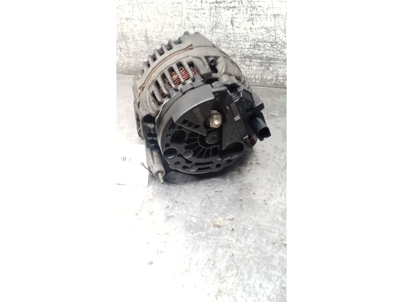Recambio de alternador para seat ibiza ii (6k1) 1.9 sdi referencia OEM IAM 038903023L 0124325001 90A